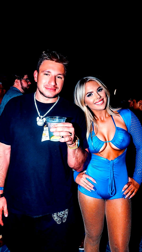 ellieblue2842 image ~ Altpins