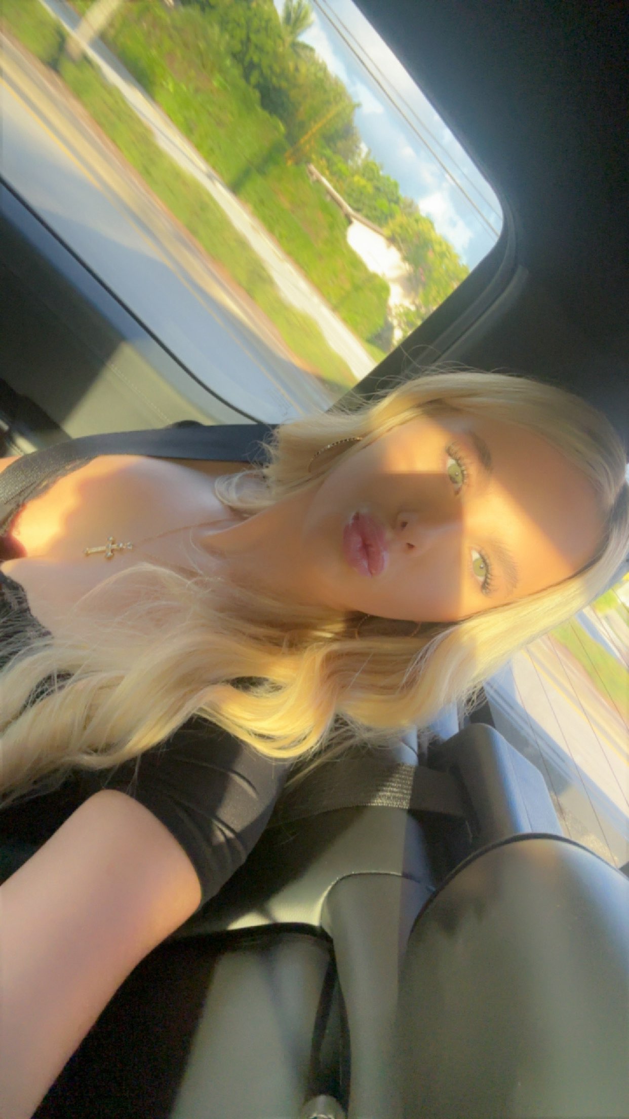 ellieblue2842 snapchat image archive image