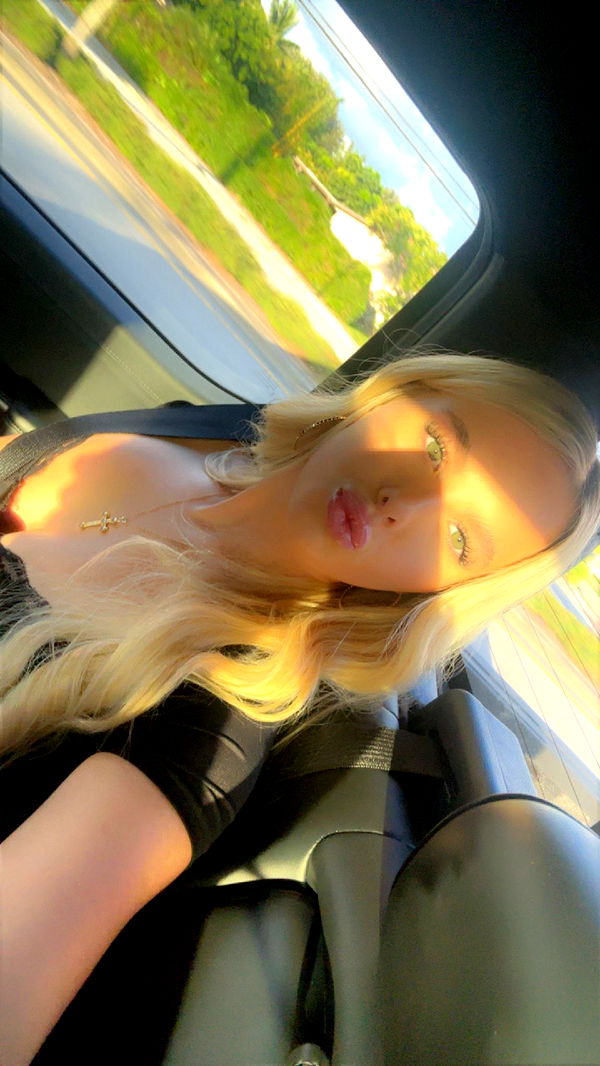 ellieblue2842 image ~ Altpins