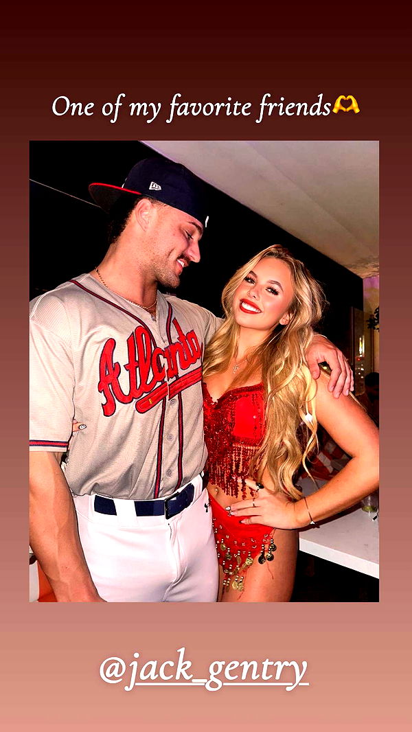 ellieblue2842 image ~ Altpins