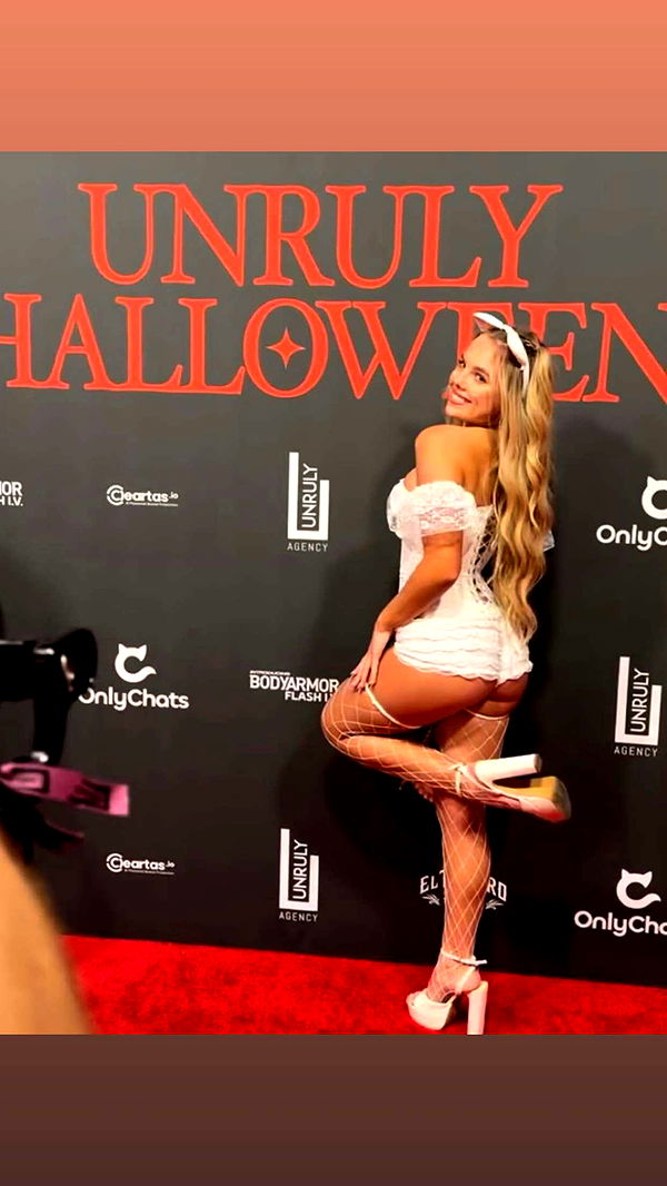 ellieblue2842 image ~ Altpins