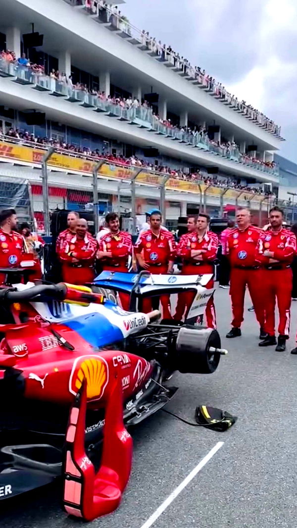 ellieblue2842 image ~ Altpins