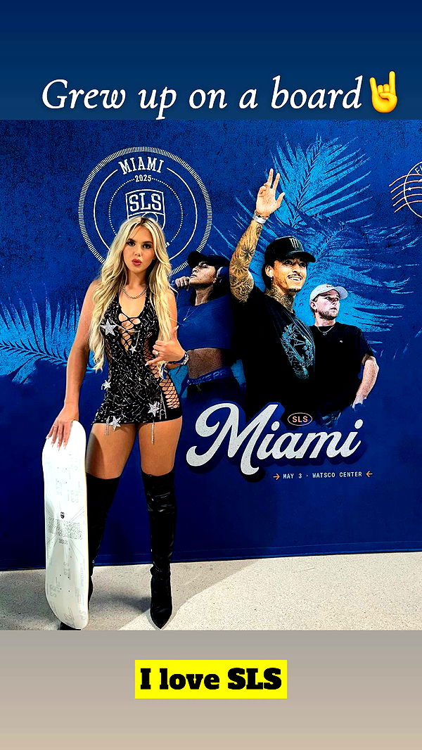 ellieblue2842 image ~ Altpins