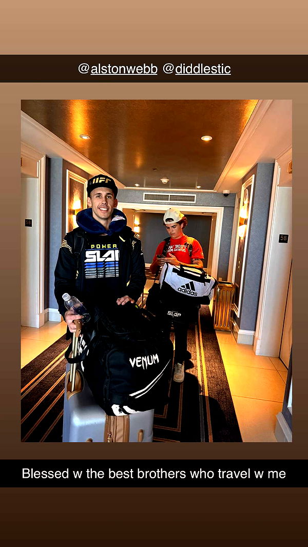 ellieblue2842 image ~ Altpins