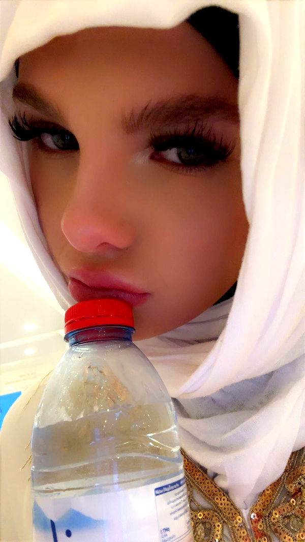 ellieblue2842 image ~ Altpins