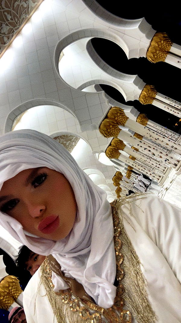 ellieblue2842 image ~ Altpins