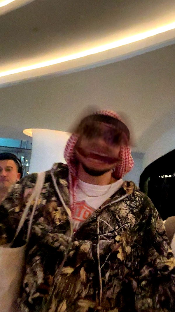 ellieblue2842 image ~ Altpins