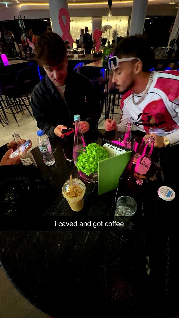 ellieblue2842 image ~ Altpins