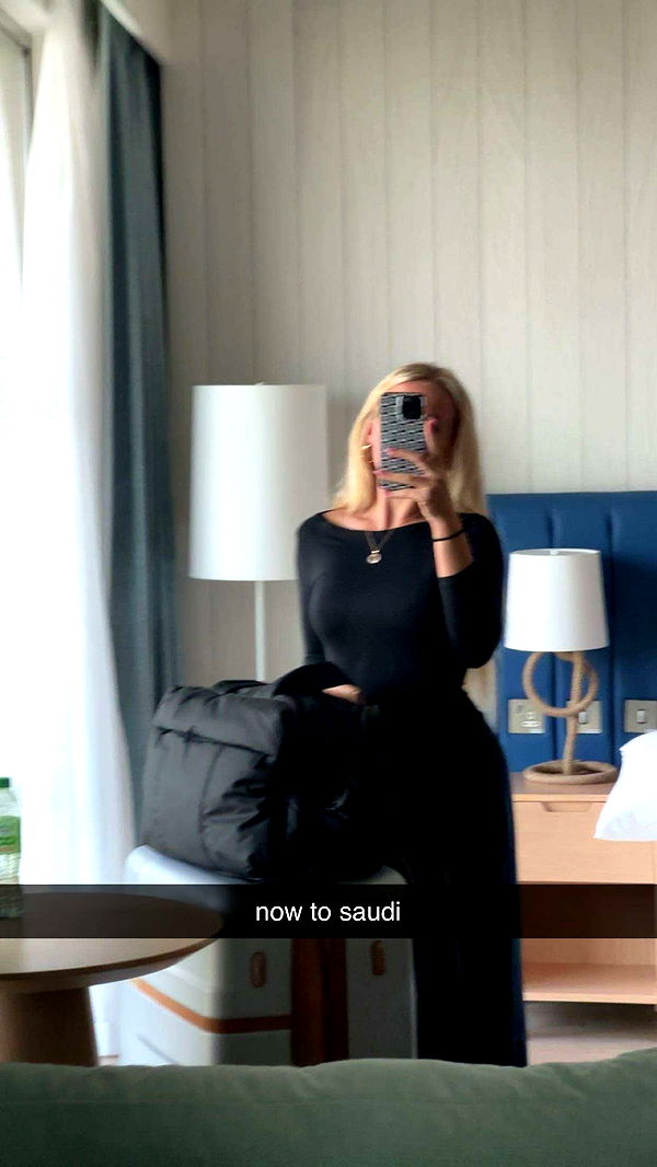 ellieblue2842 image ~ Altpins