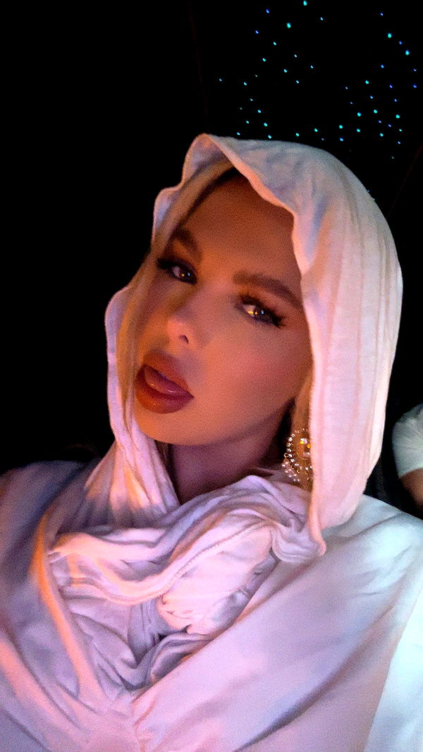 ellieblue2842 image ~ Altpins