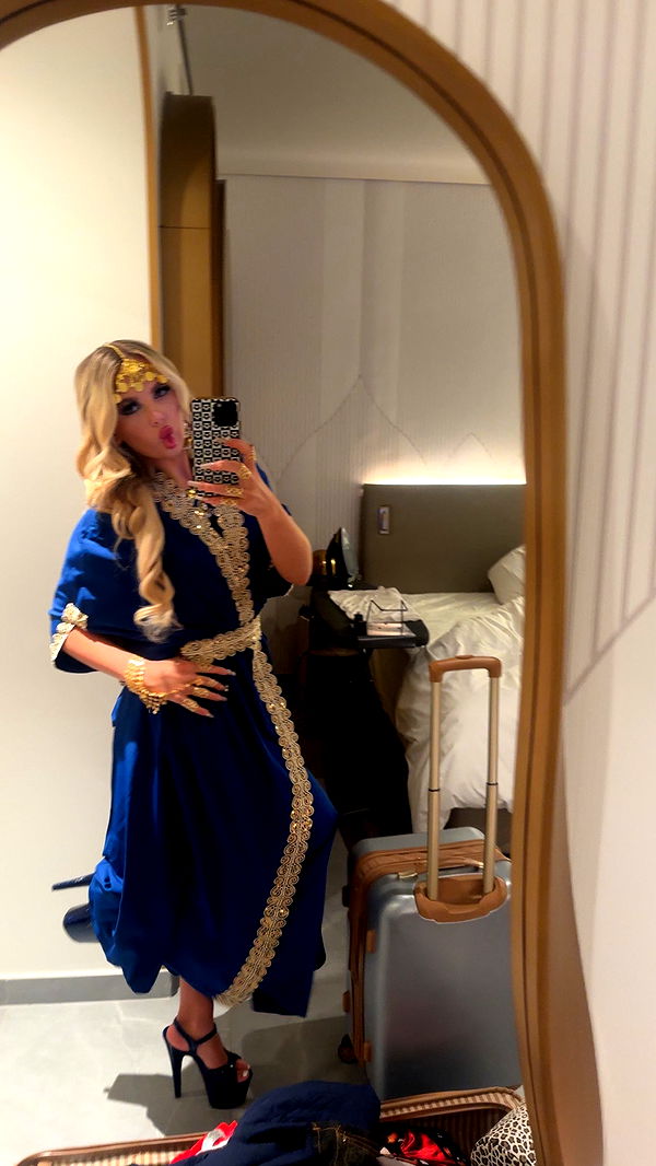 ellieblue2842 image ~ Altpins