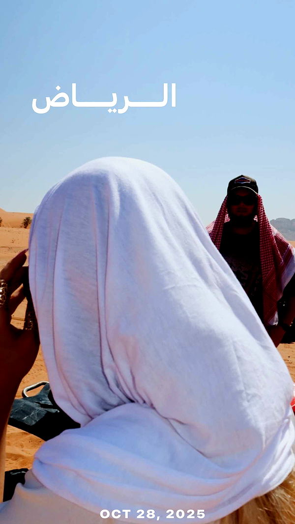 ellieblue2842 image ~ Altpins