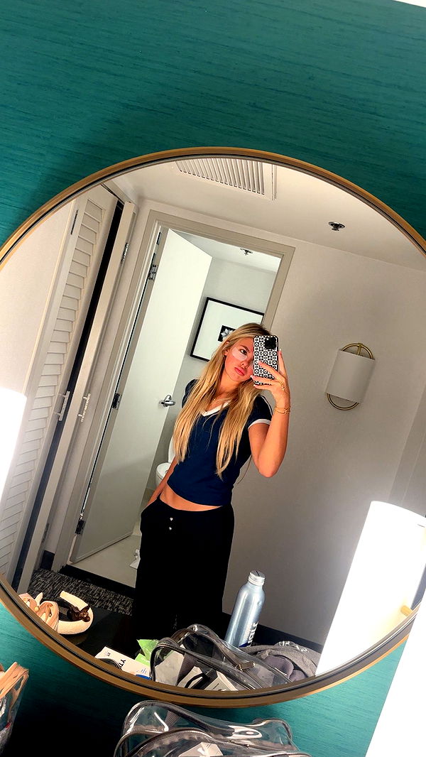 ellieblue2842 image ~ Altpins