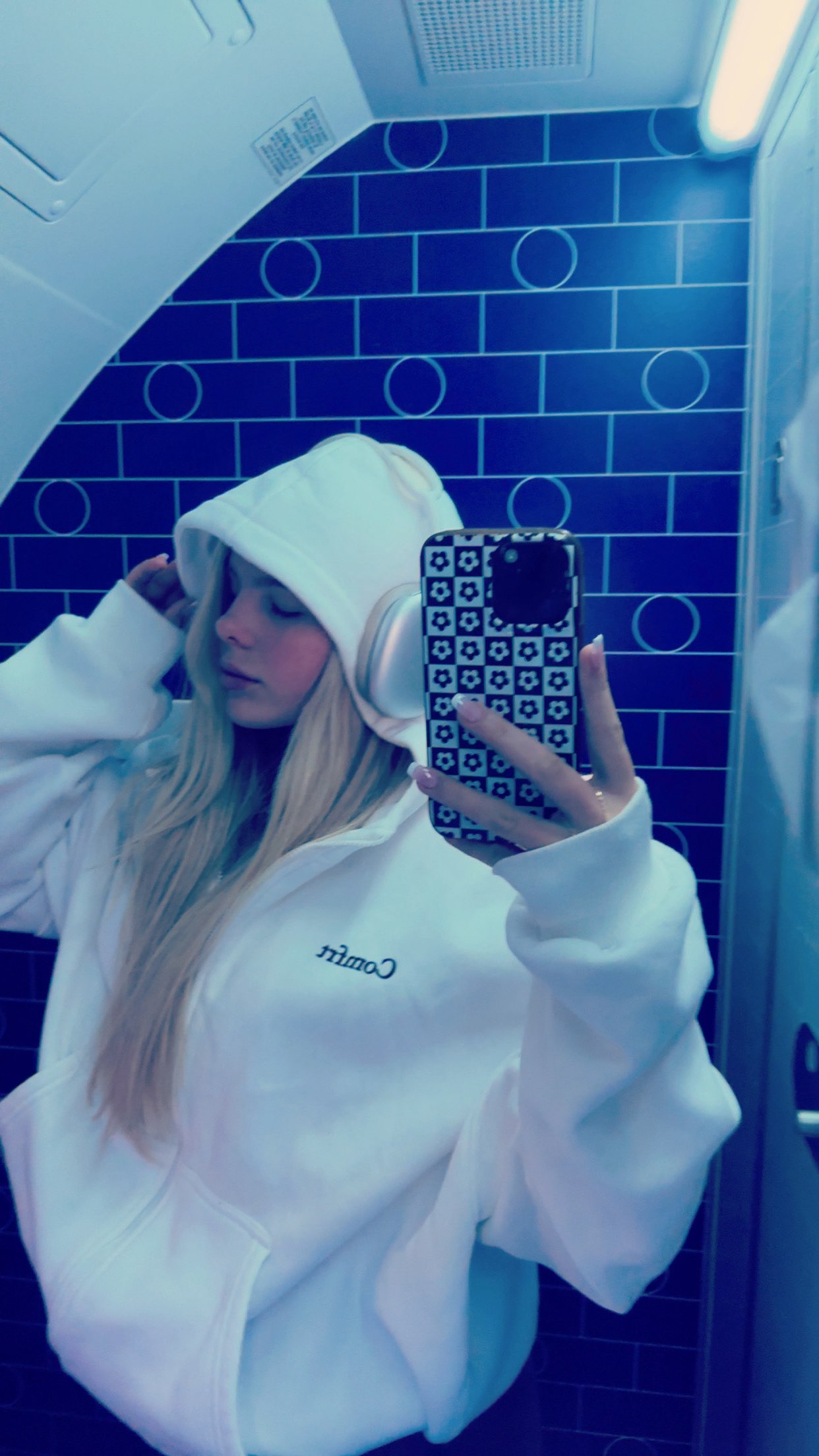 ellieblue2842 snapchat image archive image