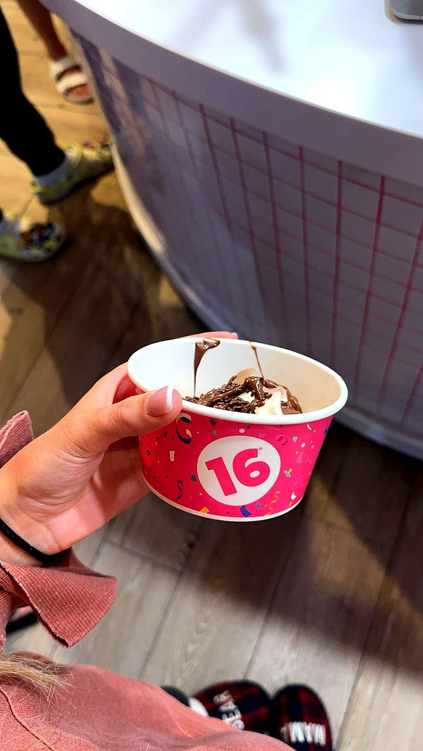 ellieblue2842 image ~ Altpins