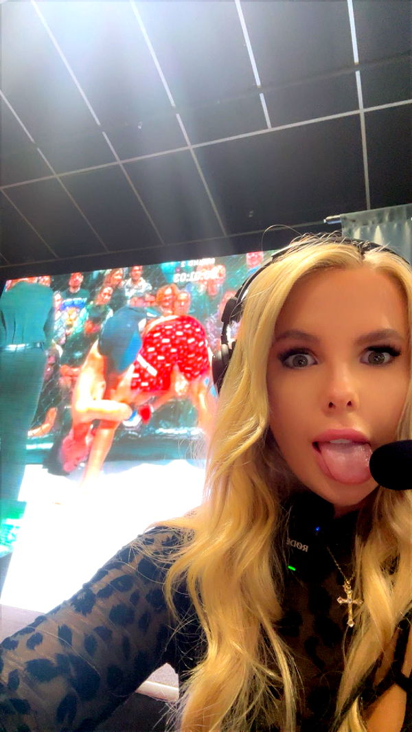 ellieblue2842 image ~ Altpins