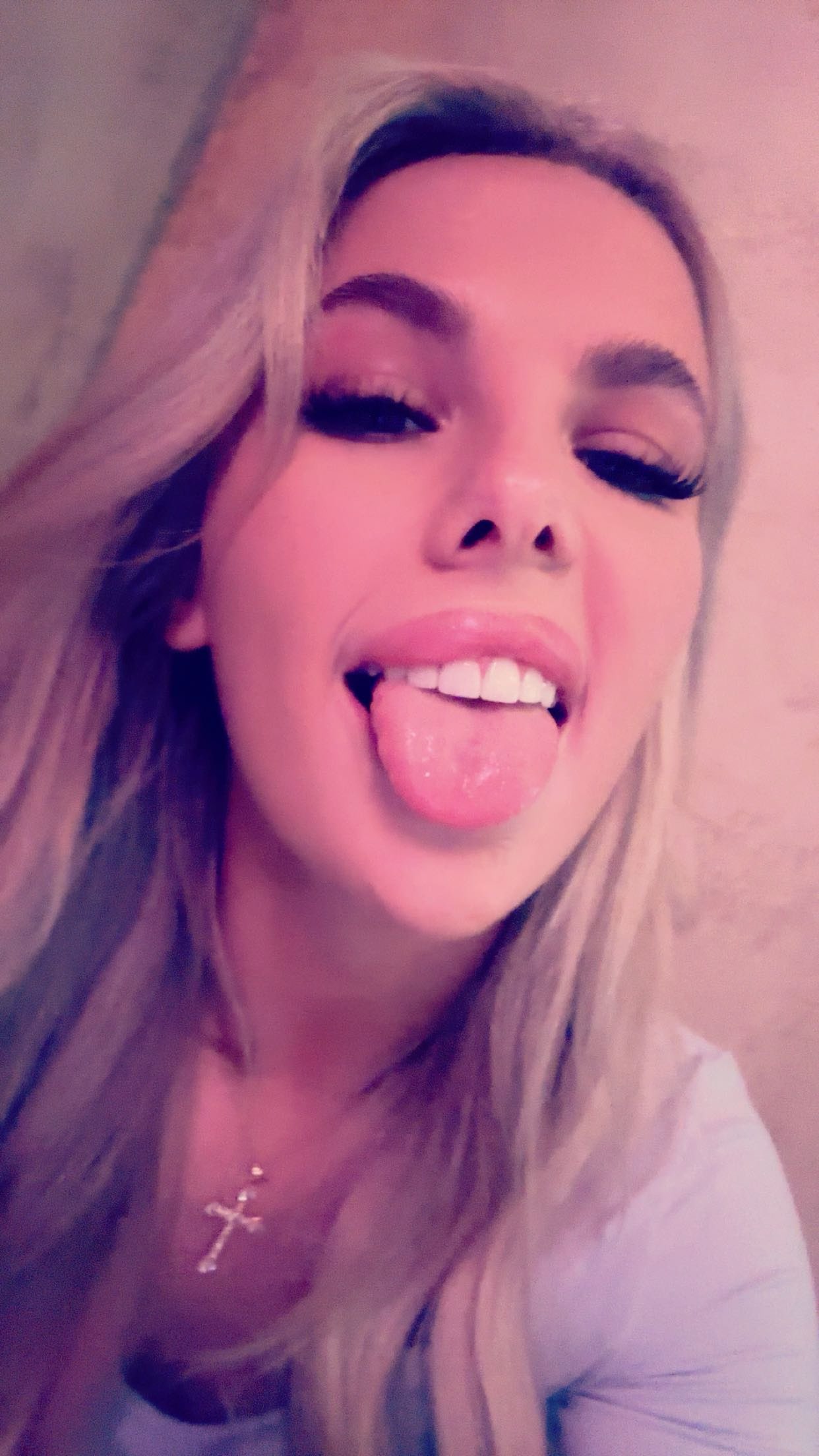 ellieblue2842 snapchat image archive image