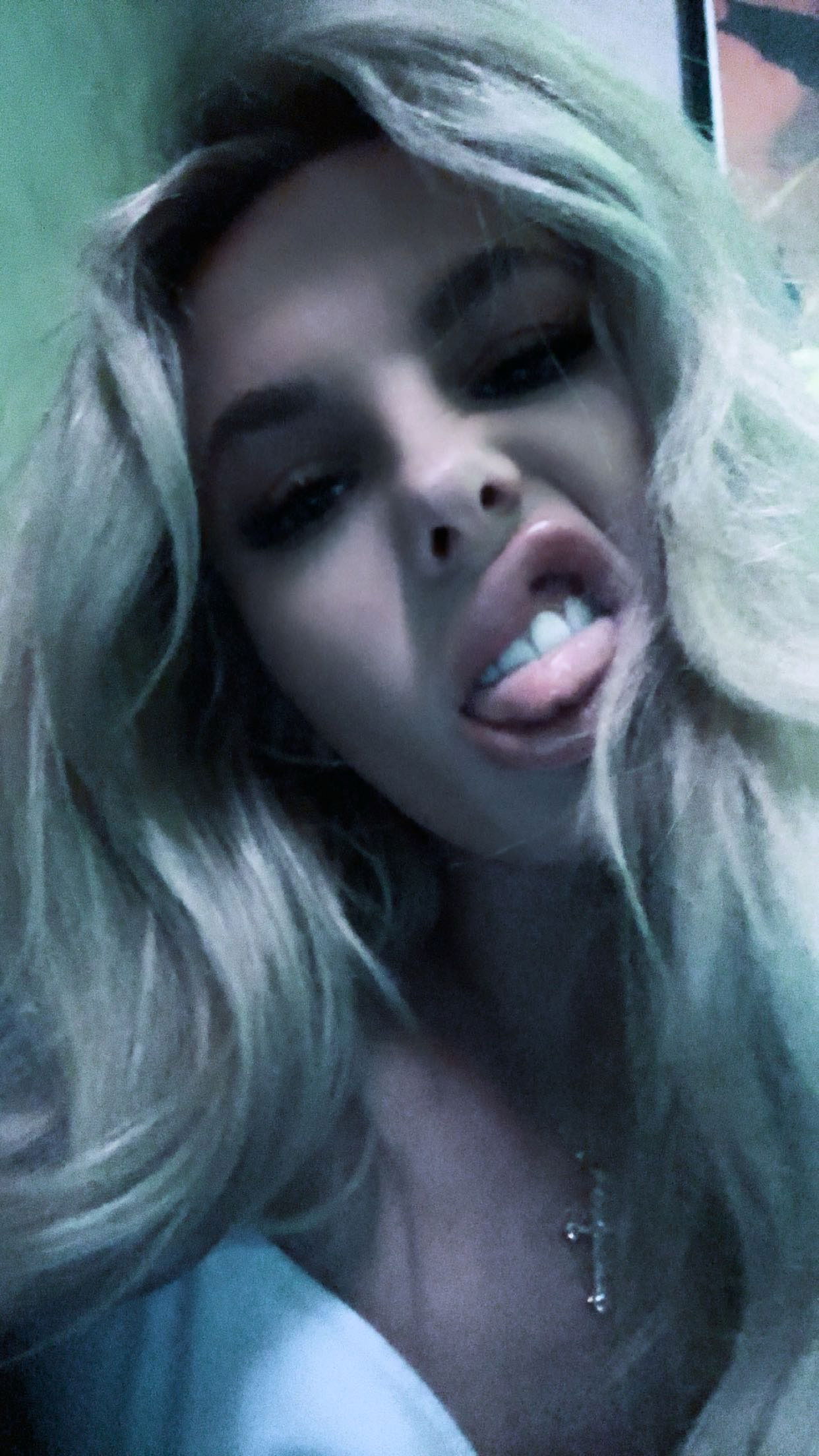 ellieblue2842 snapchat image archive image