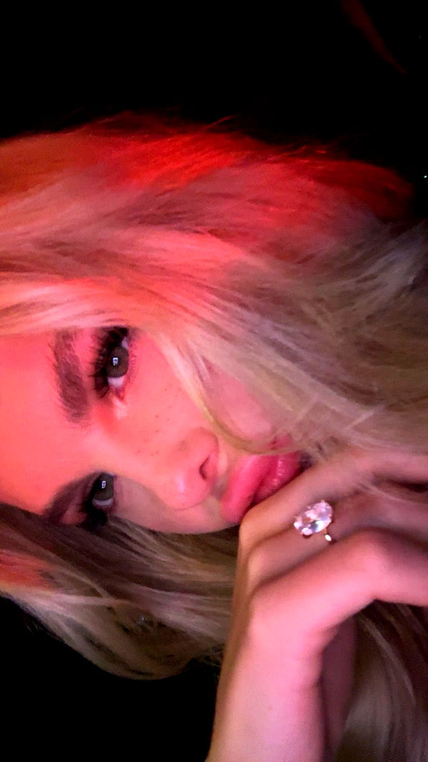 ellieblue2842 image ~ Altpins