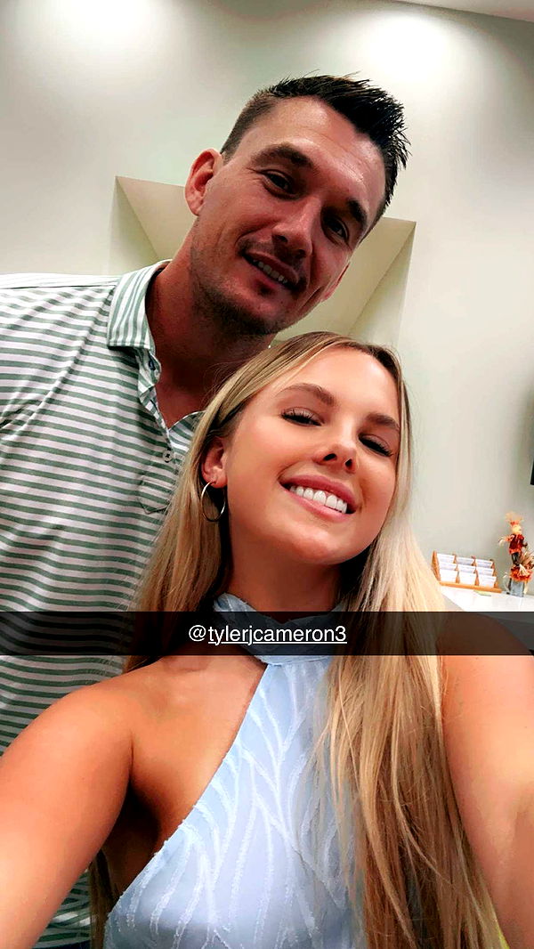 ellieblue2842 image ~ Altpins