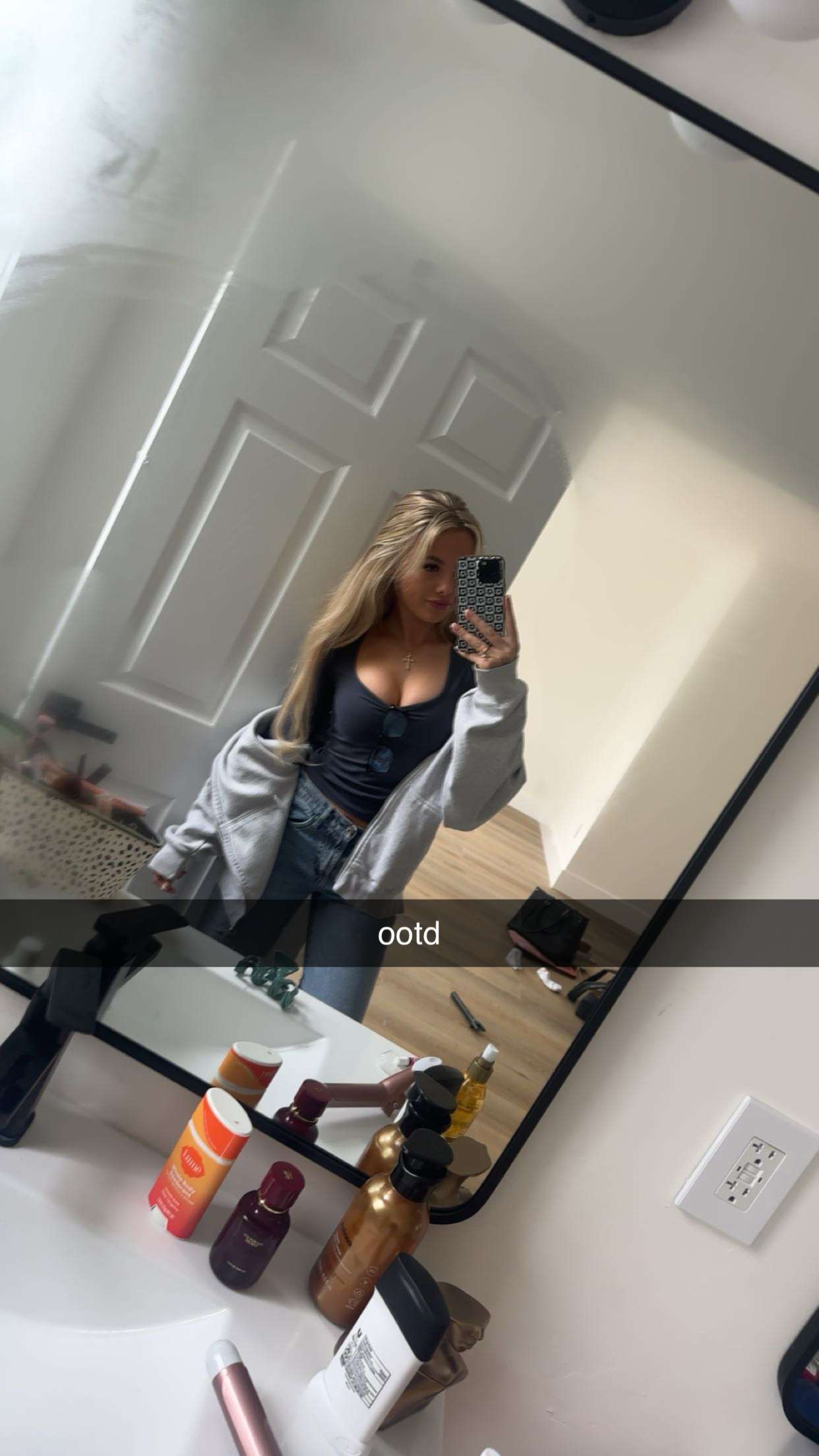 ellieblue2842 snapchat image archive image