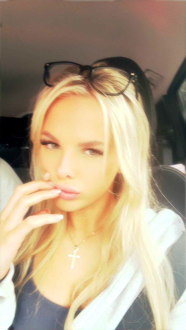 ellieblue2842 image ~ Altpins