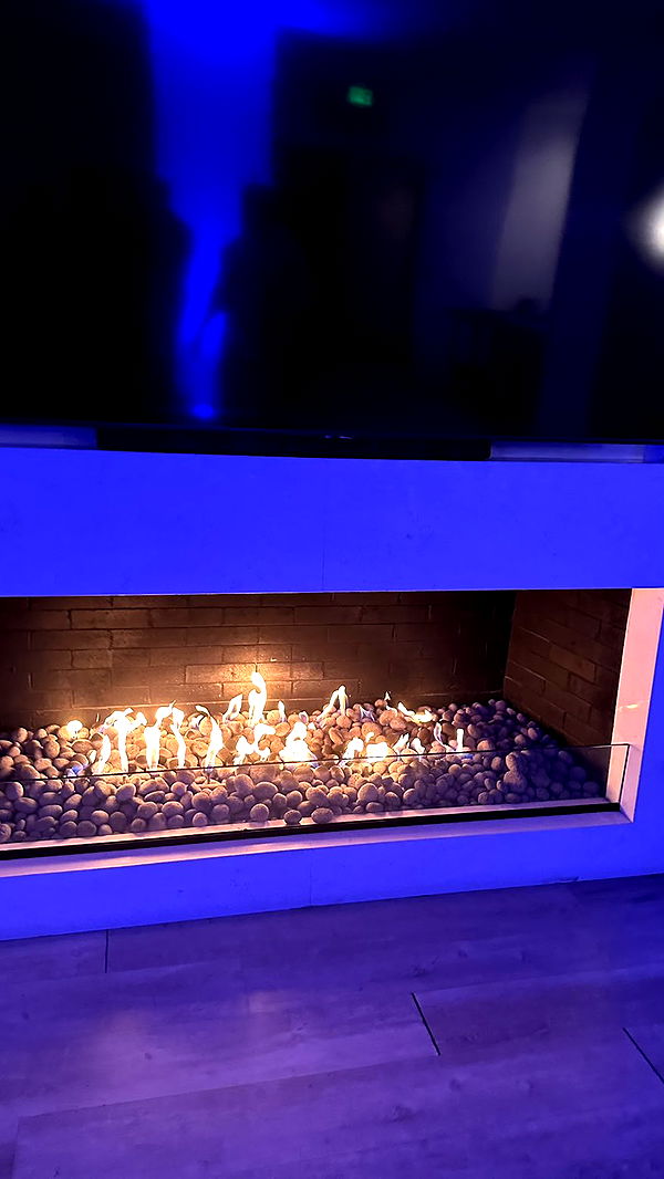 ellieblue2842 image ~ Altpins