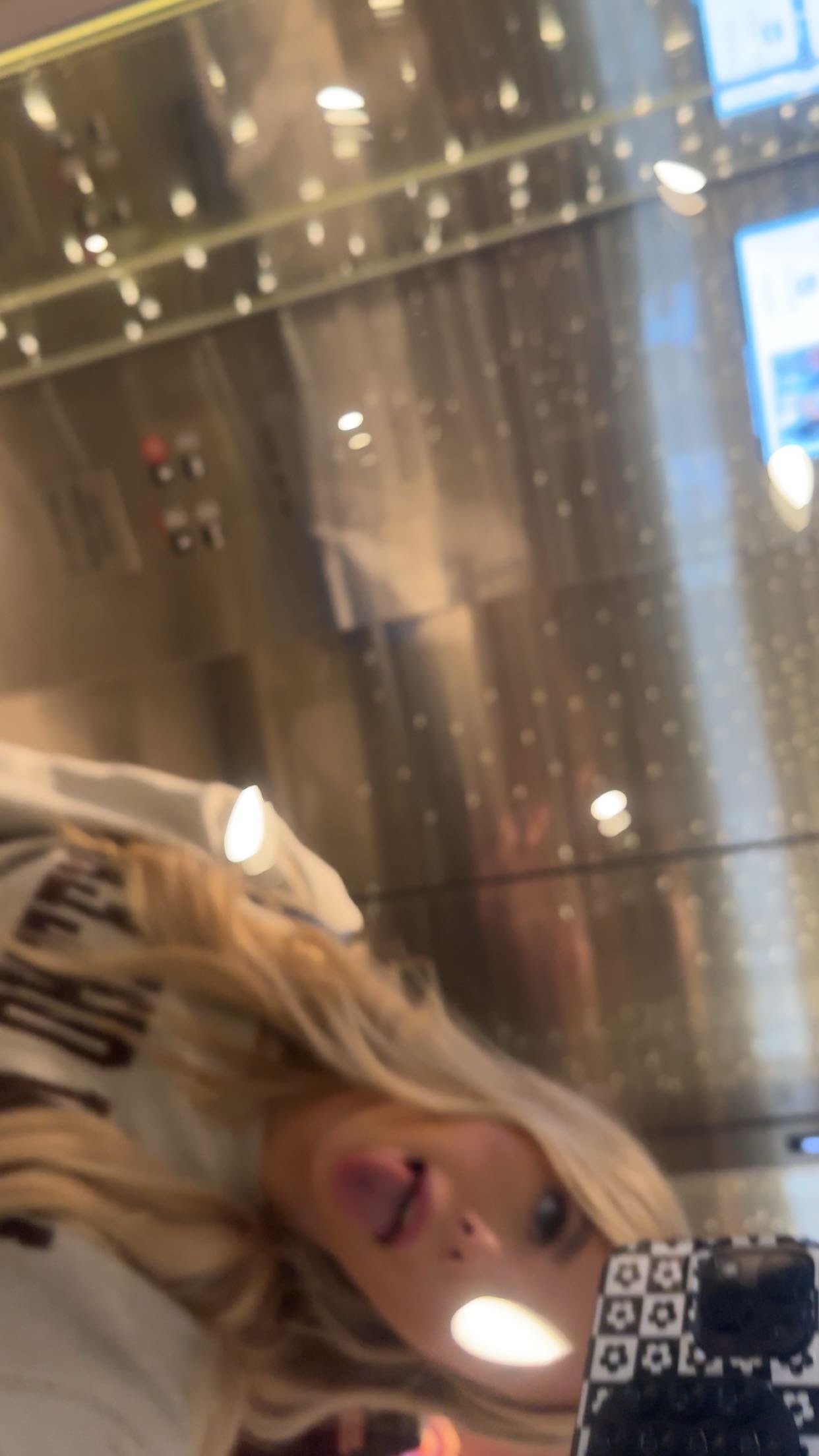 ellieblue2842 snapchat image archive image