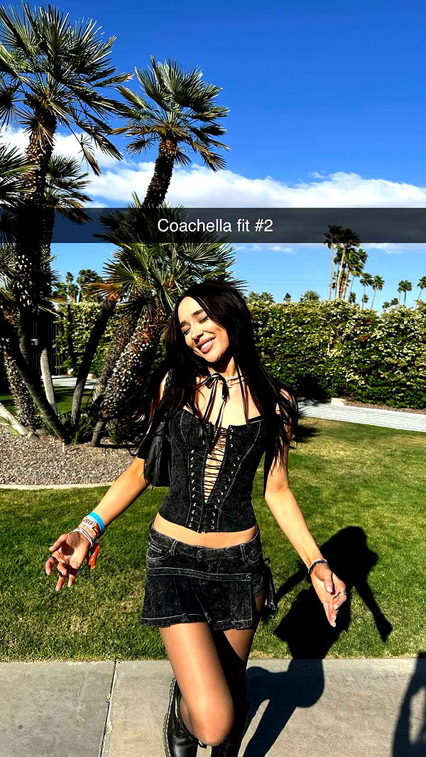 elsa.arca snapchat image archive image