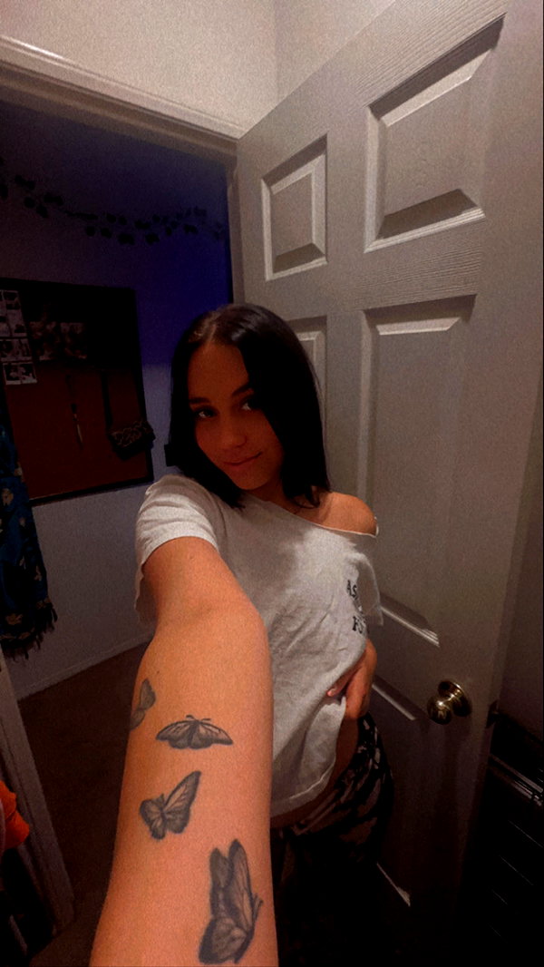 ema.jeann snapchat image archive image