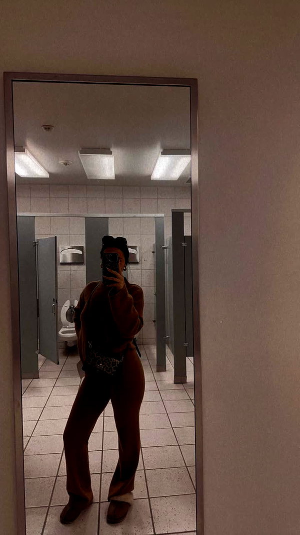 ema.jeann snapchat image archive image