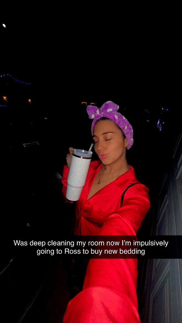ema.jeann snapchat image archive image