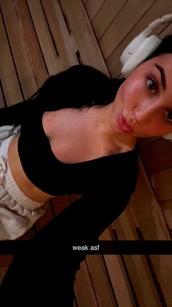 ema.jeann snapchat image archive image