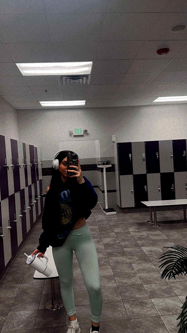 ema.jeann snapchat image archive image