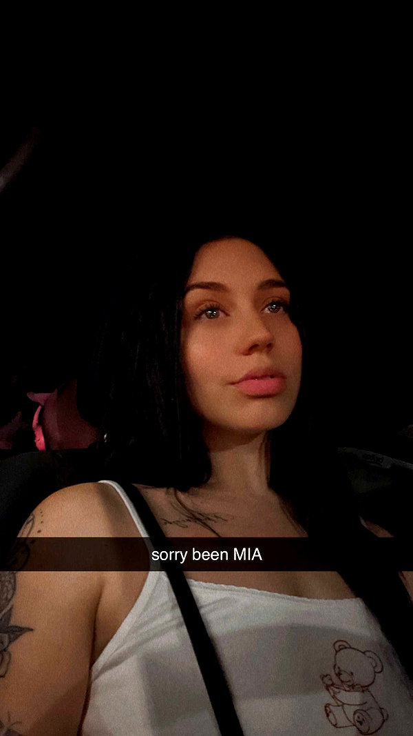 ema.jeann snapchat image archive image