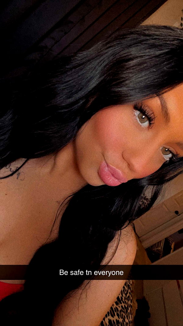 ema.jeann snapchat image archive image
