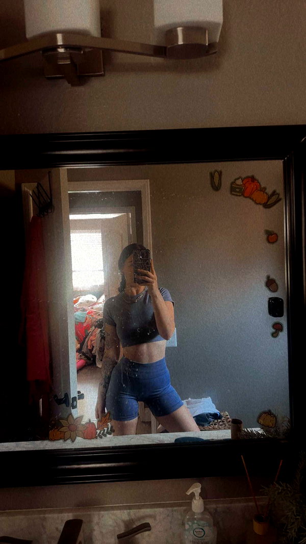 ema.jeann snapchat image archive image