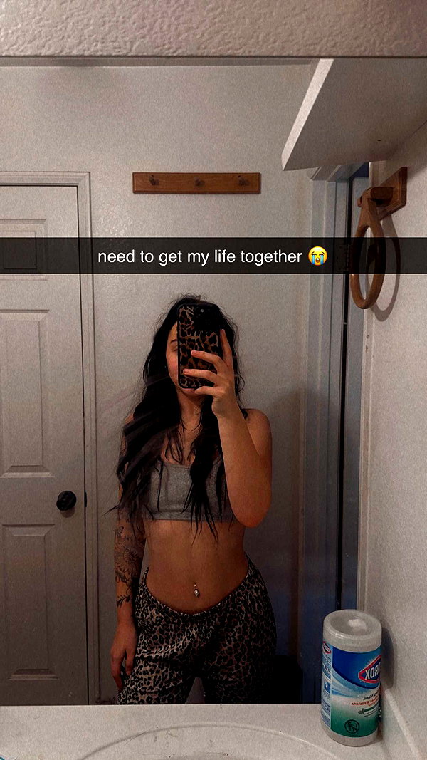 ema.jeann snapchat image archive image