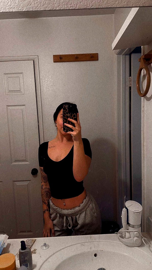 ema.jeann snapchat image archive image