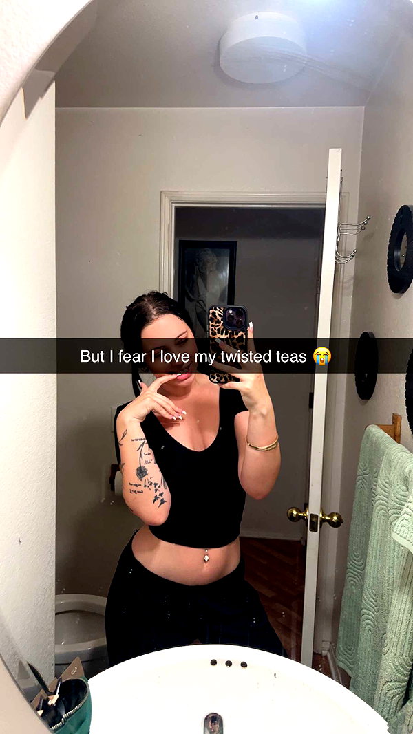 ema.jeann snapchat image archive image
