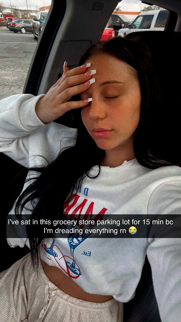 ema.jeann snapchat image archive image