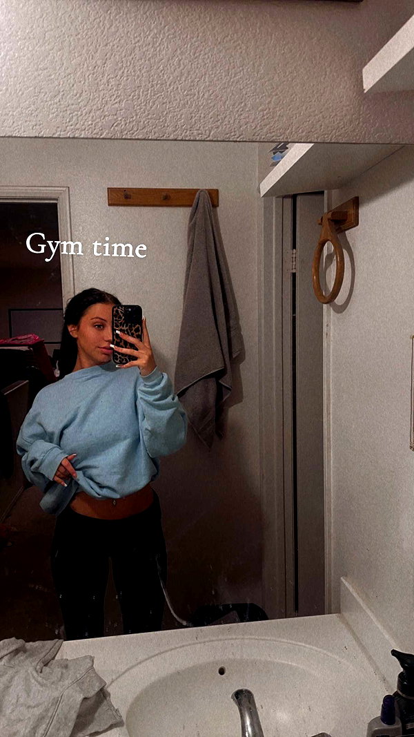 ema.jeann snapchat image archive image
