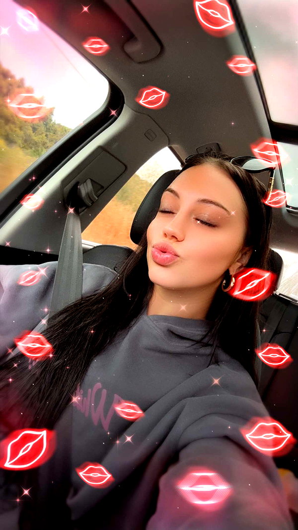 ema.jeann snapchat image archive image