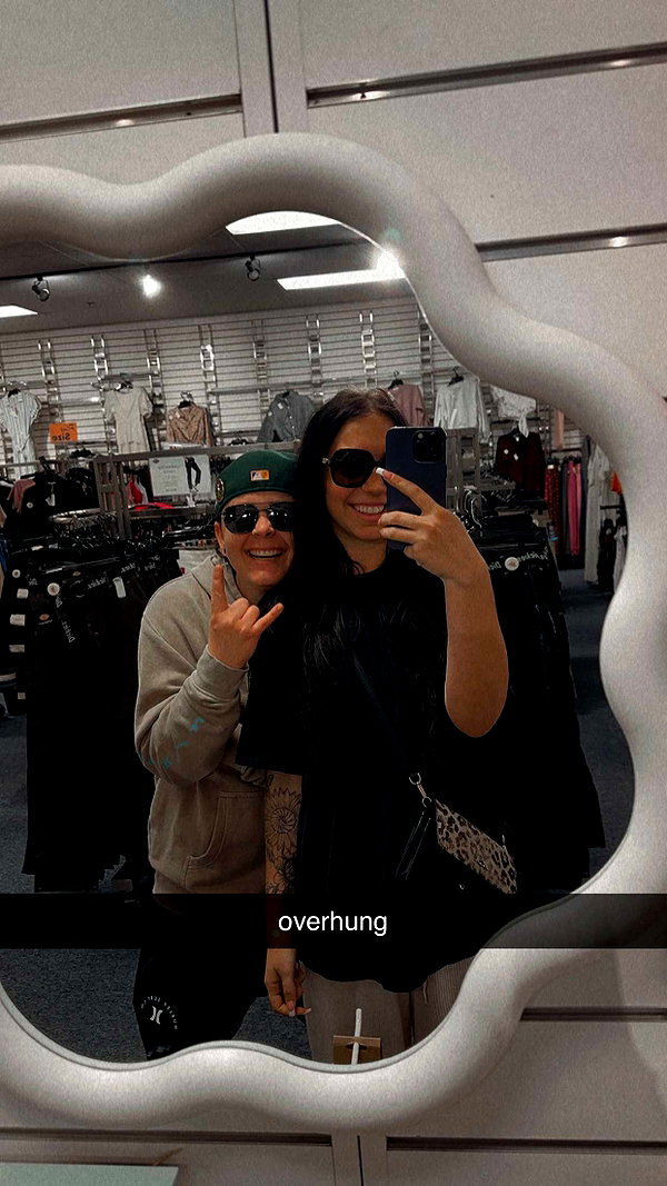 ema.jeann snapchat image archive image