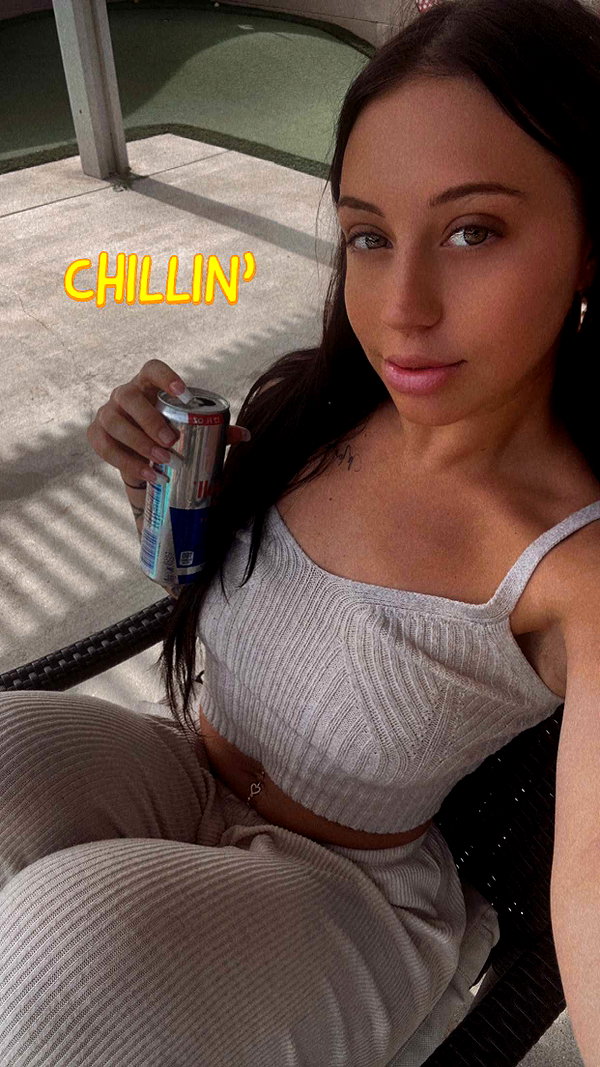 ema.jeann snapchat image archive image