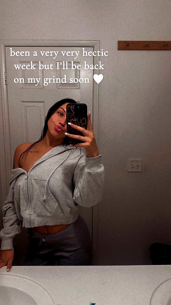 ema.jeann snapchat image archive image