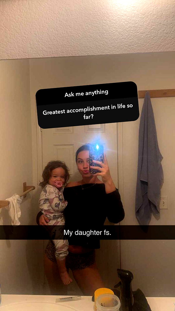ema.jeann snapchat image archive image