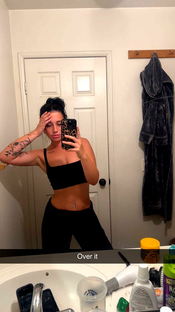 ema.jeann snapchat image archive image