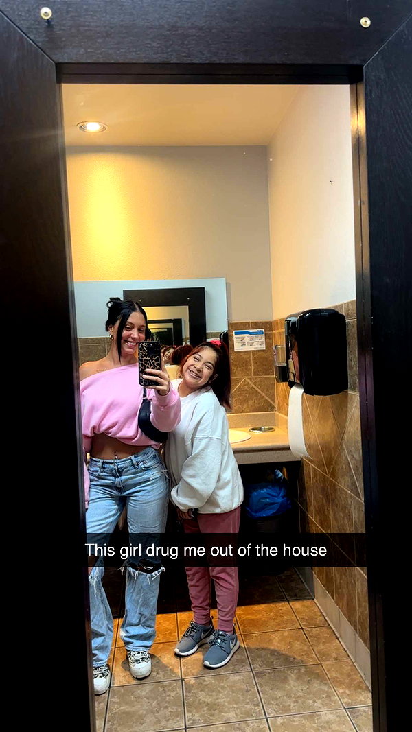 ema.jeann snapchat image archive image