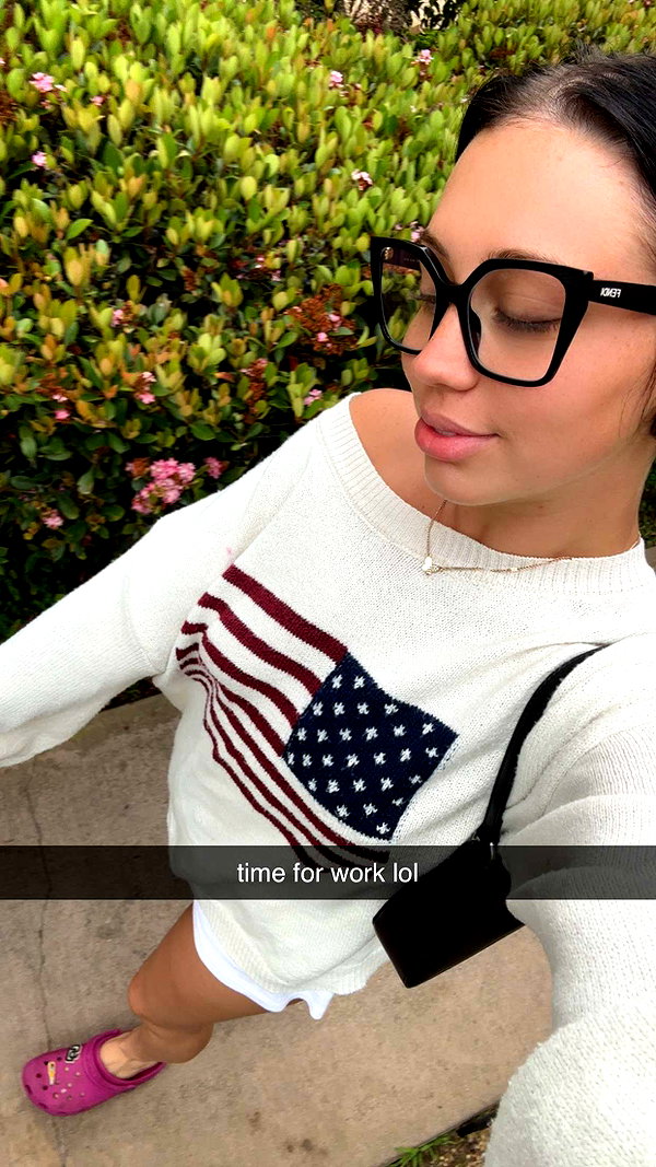 ema.jeann snapchat image archive image